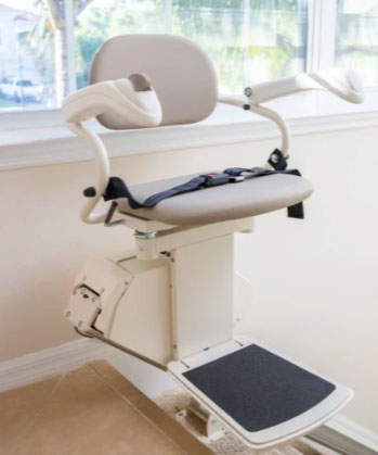 SL300 Pinnacle Stairlifts
