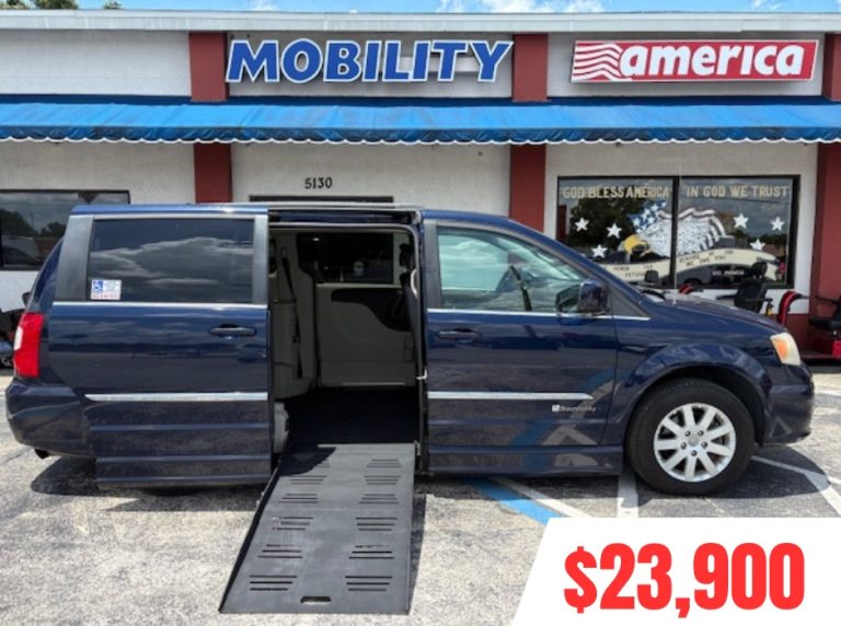 2014 Chrysler Town & Country