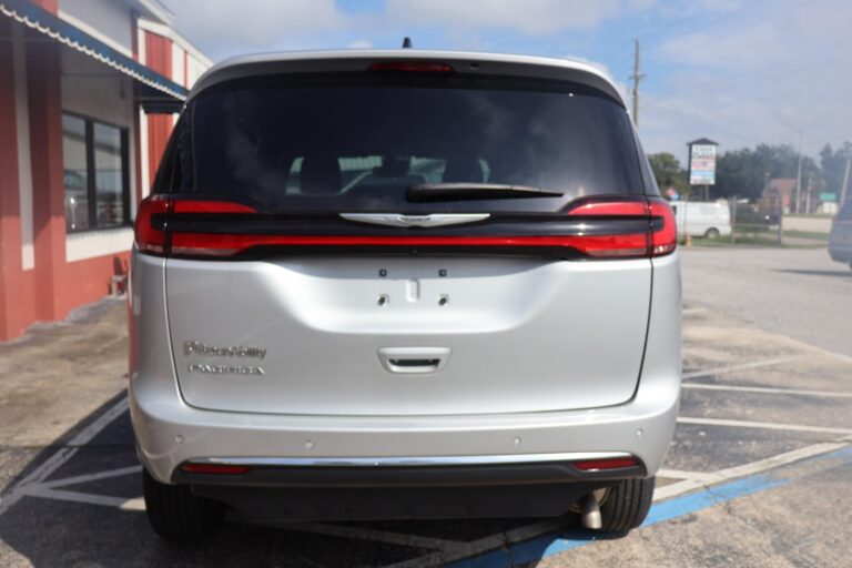2024 Chrysler Pacifica