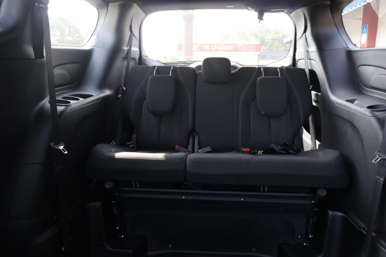 2024 Chrysler Pacifica